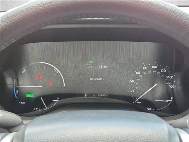 Used 2024 Toyota Sienna XLE FWD image 11