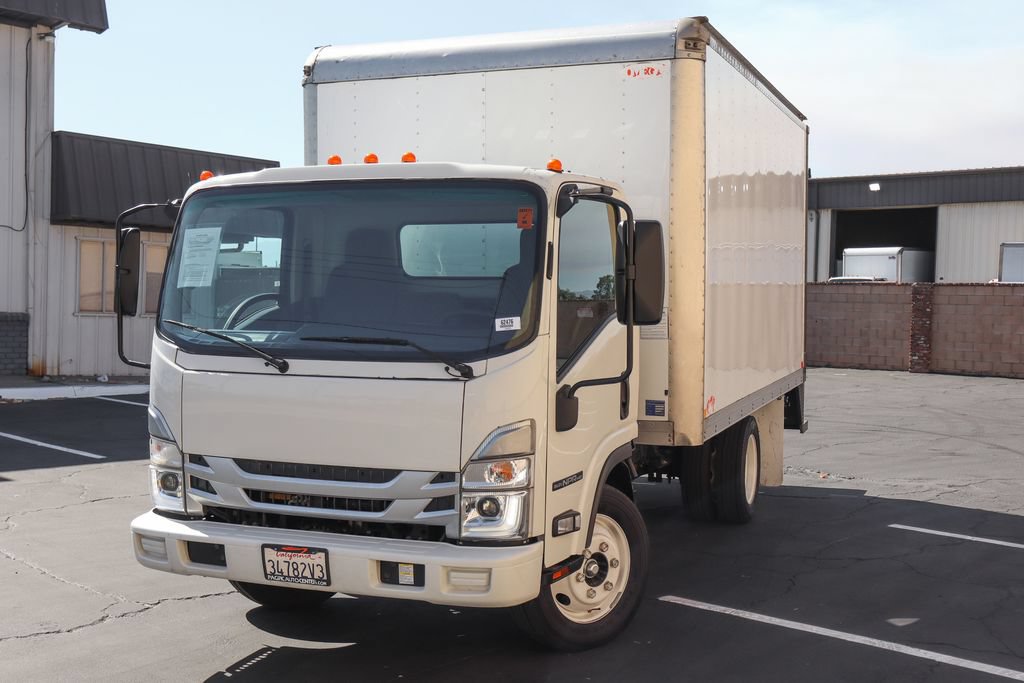 Used 2024 Isuzu NPR RWD image 4