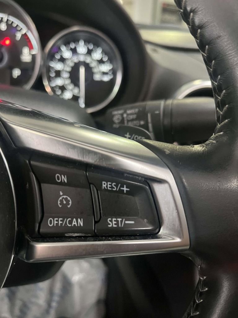 Used 2023 MAZDA MX-5 Miata Grand Touring w/ Weather Package image 21