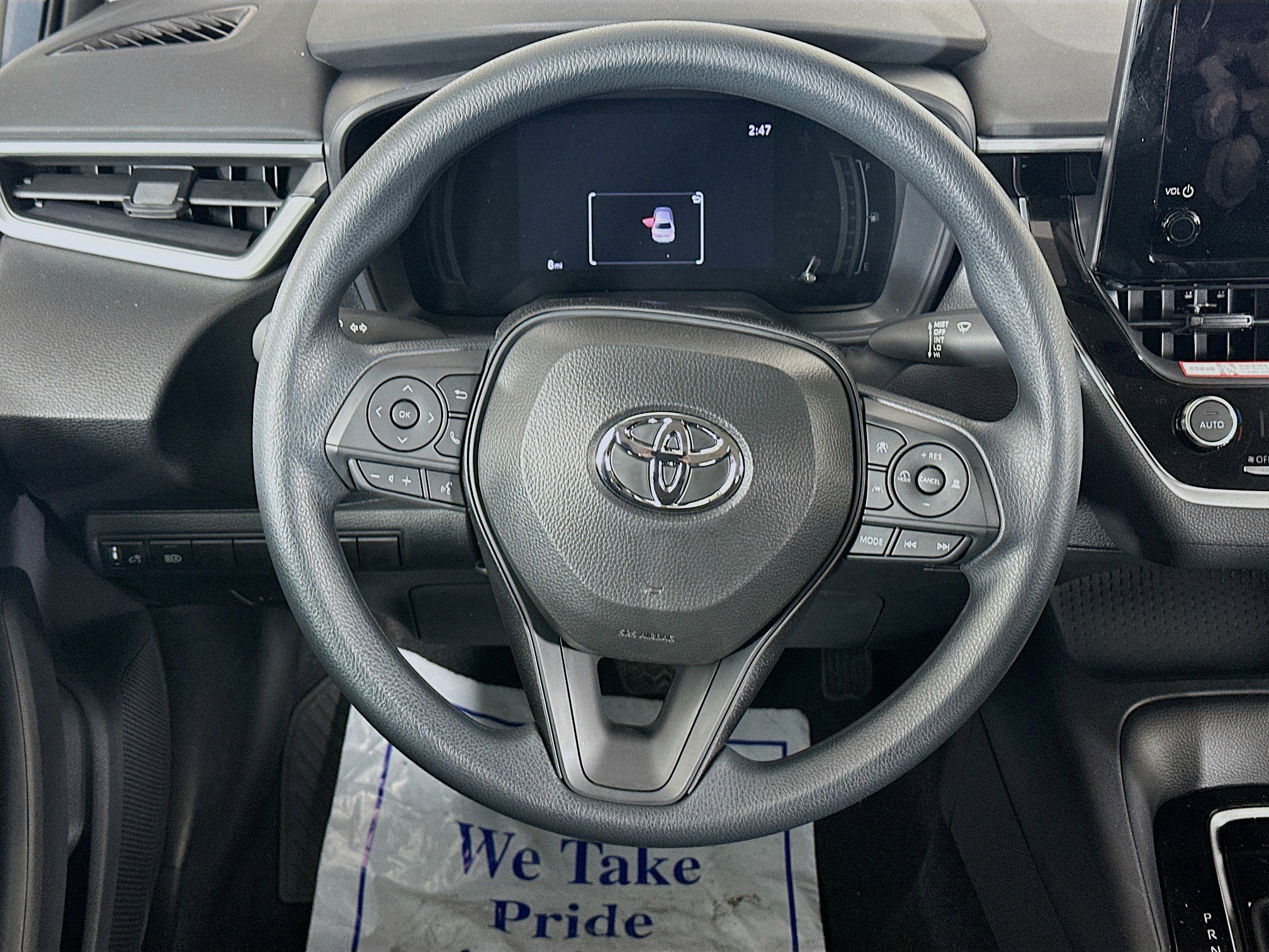 Used 2026 Toyota Corolla LE FWD image 18