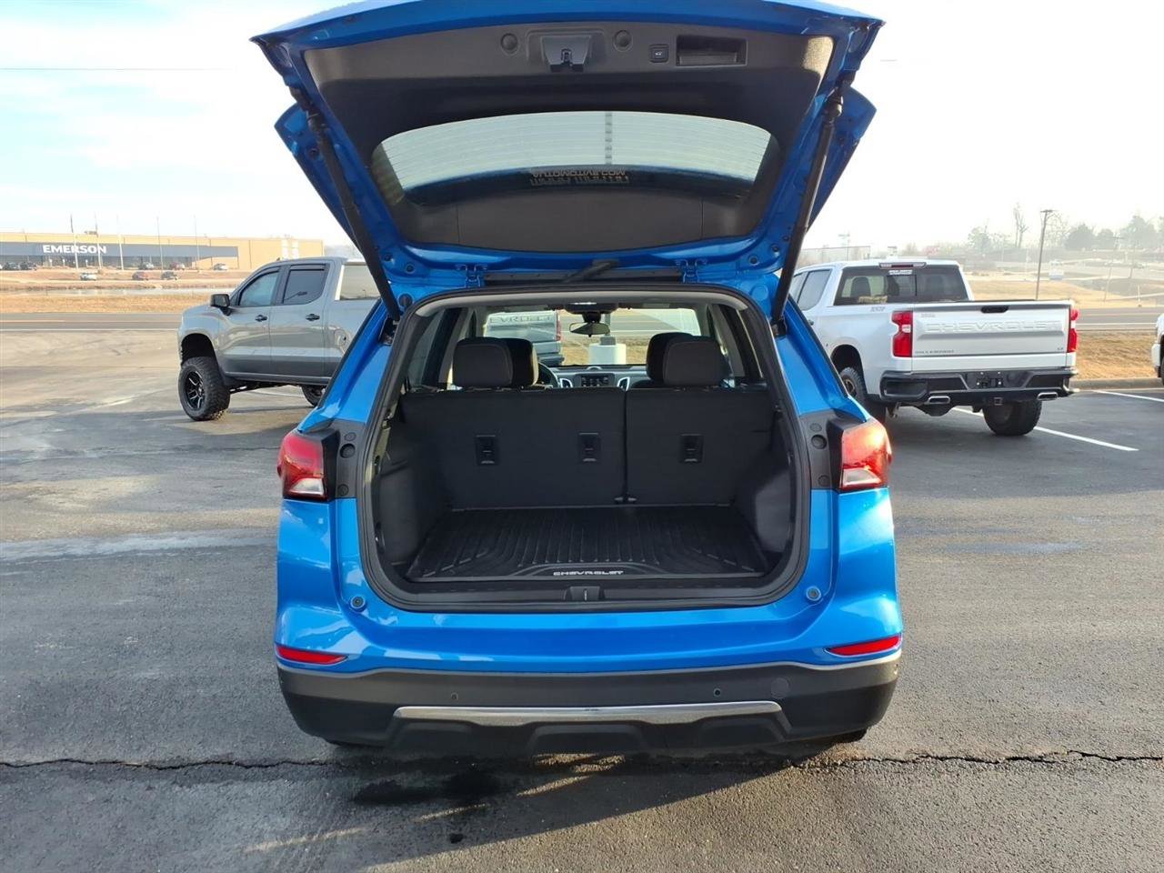 Used 2024 Chevrolet Equinox LT image 6