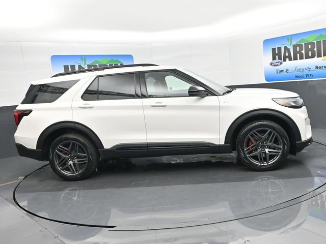 New 2026 Ford Explorer ST-Line w/ ST-Line Street Pack image 7