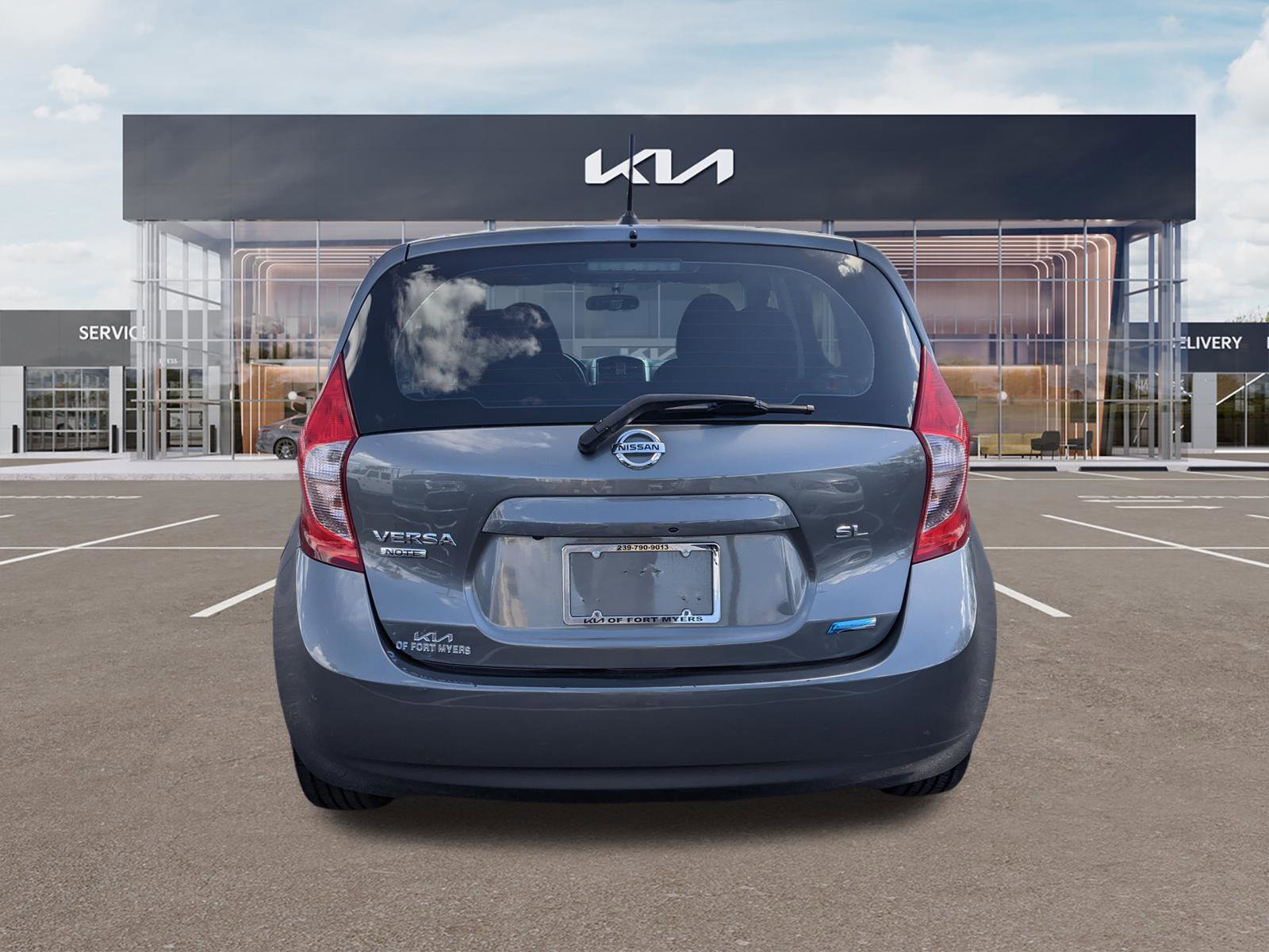 Used 2016 Nissan Versa Note SV image 5