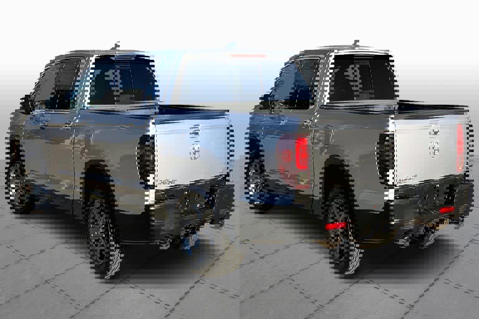 Used 2022 Honda Ridgeline RTL-E image 12