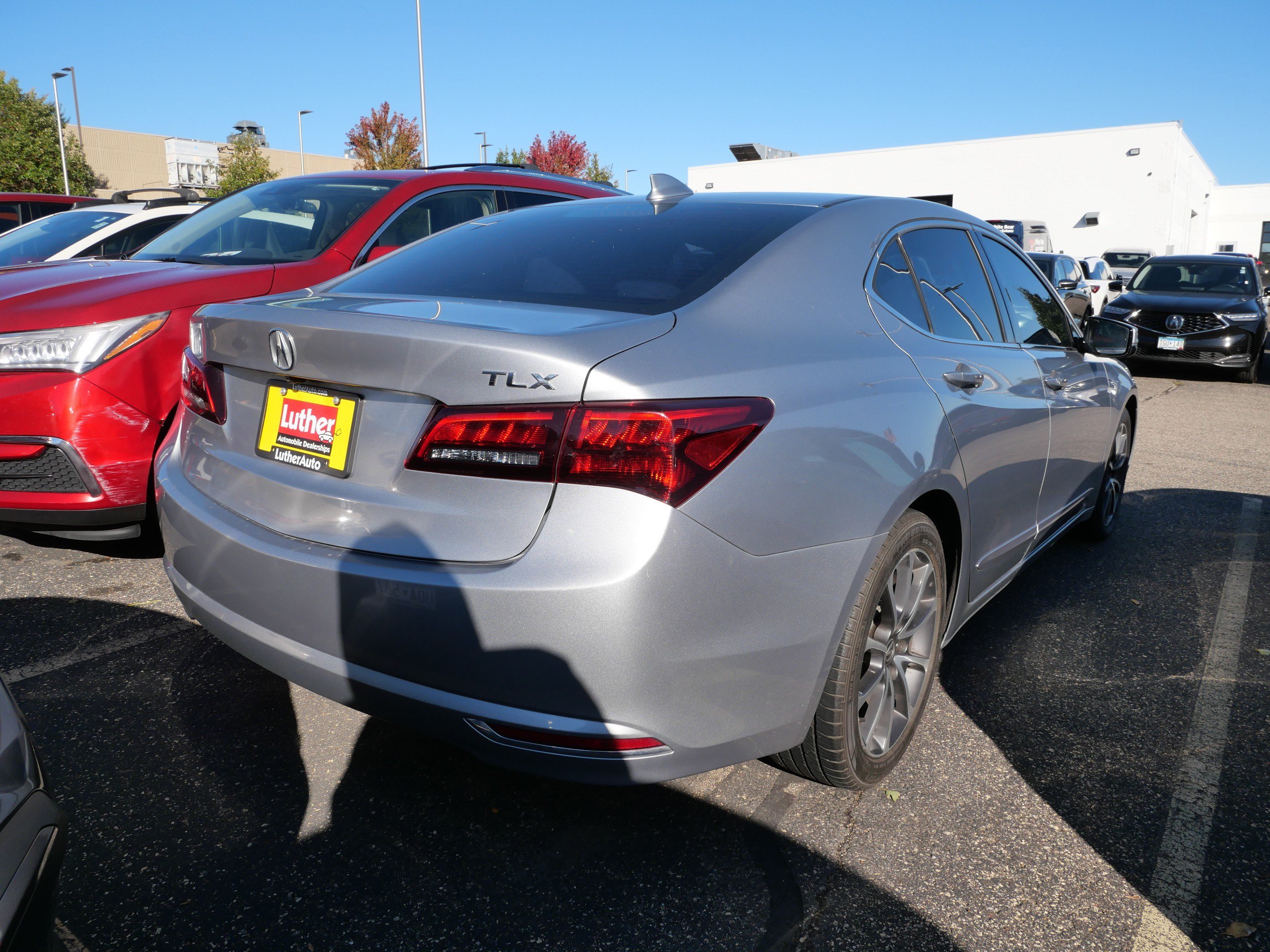 Used 2017 Acura TLX V6 FWD image 6