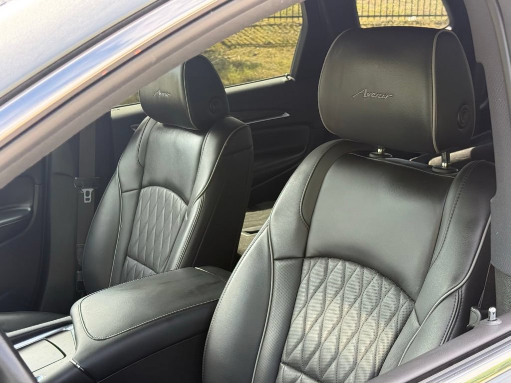 Used 2023 Buick Enclave Avenir w/ Trailering Package, 5000 lbs. AWD/4WD image 20