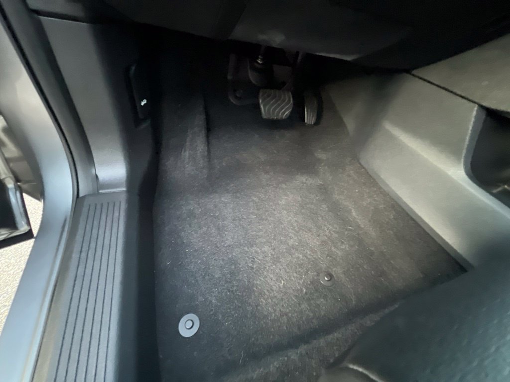 Used 2021 Nissan Rogue SV w/ Premium Package FWD image 28