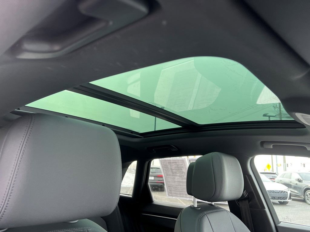 Used 2021 Audi Q3 2.0T Premium w/ Convenience Package image 15