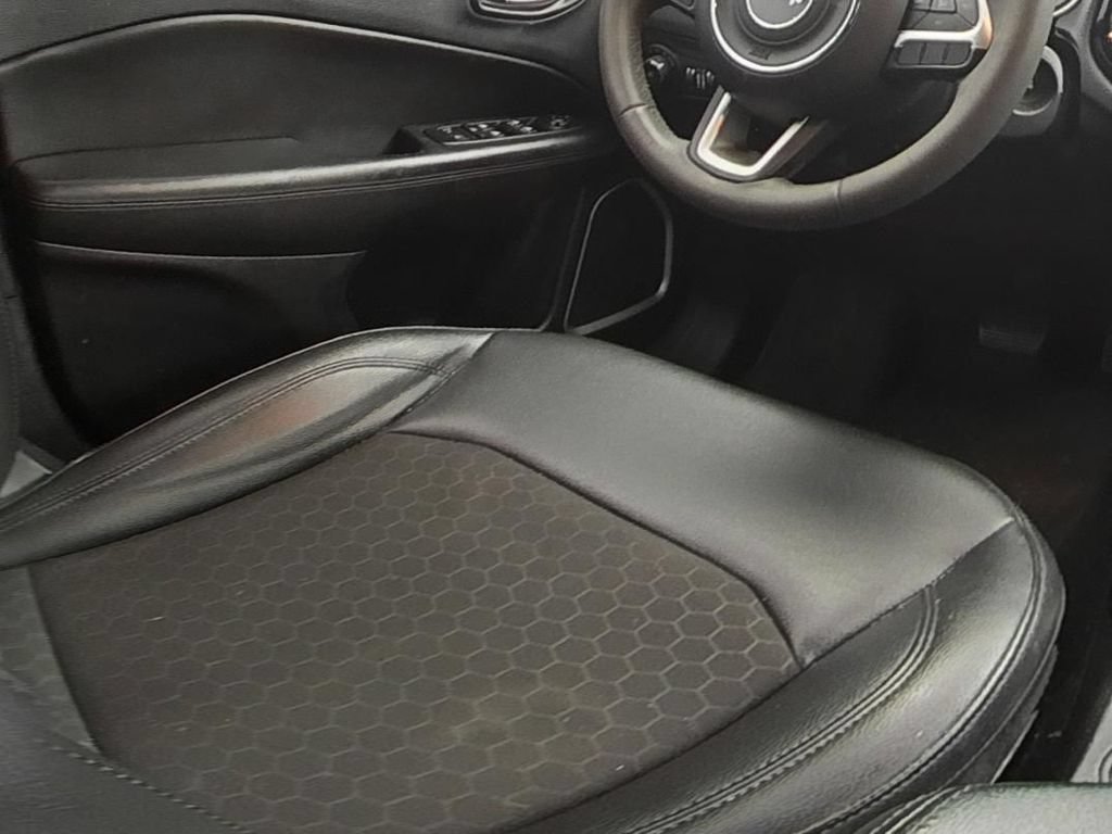Used 2021 Jeep Compass Latitude FWD image 21
