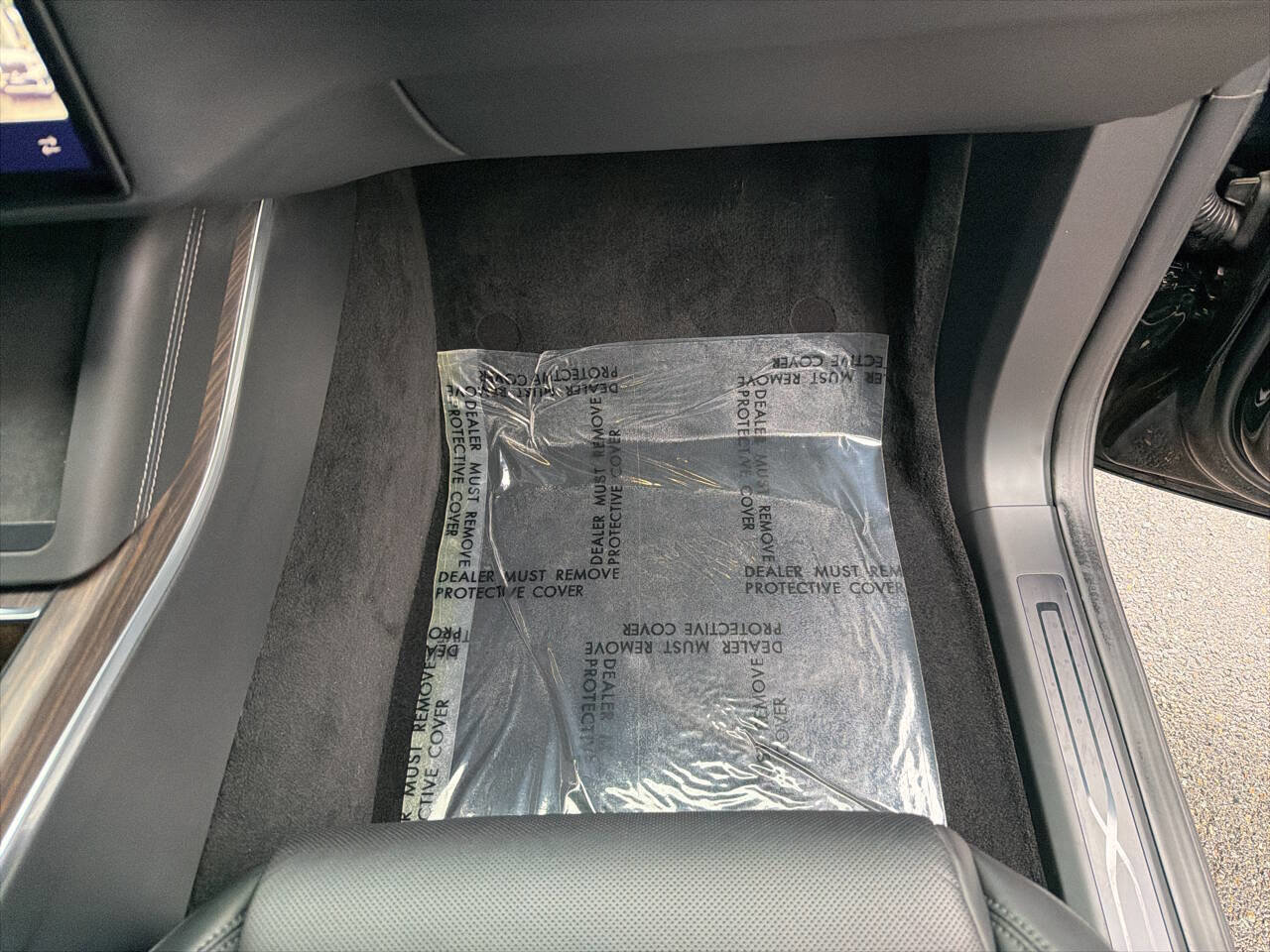 Used 2022 Tesla Model X image 20