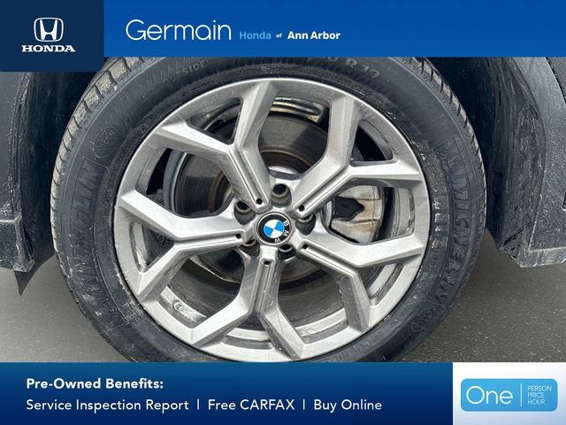 Used 2023 BMW X4 xDrive30i w/ Premium Package AWD/4WD image 9