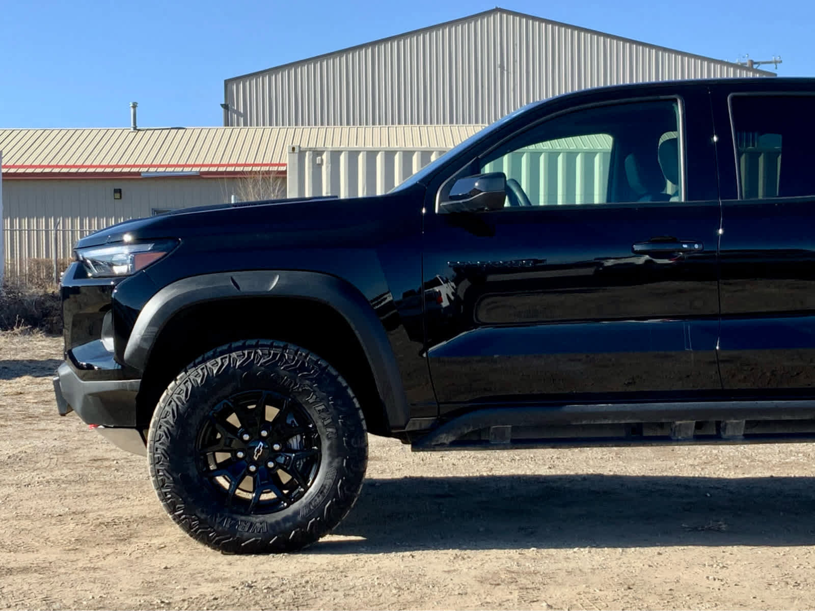 Certified 2025 Chevrolet Colorado ZR2 w/ Midnight Edition image 10