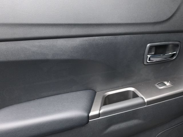 New 2026 Mitsubishi Outlander Sport SE AWD/4WD image 9
