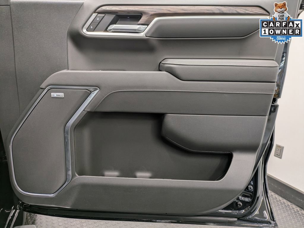 Used 2026 GMC Sierra 1500 SLT w/ SLT Premium Plus Package image 28