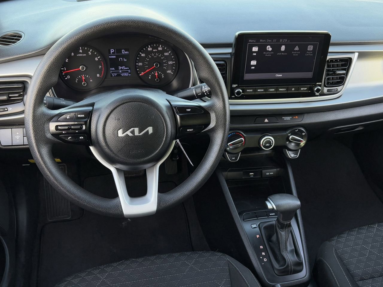 Used 2023 Kia Rio LX image 13