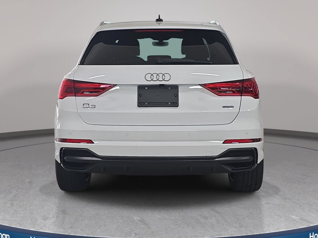 Used 2021 Audi Q3 2.0T Premium w/ Convenience Package AWD/4WD image 8