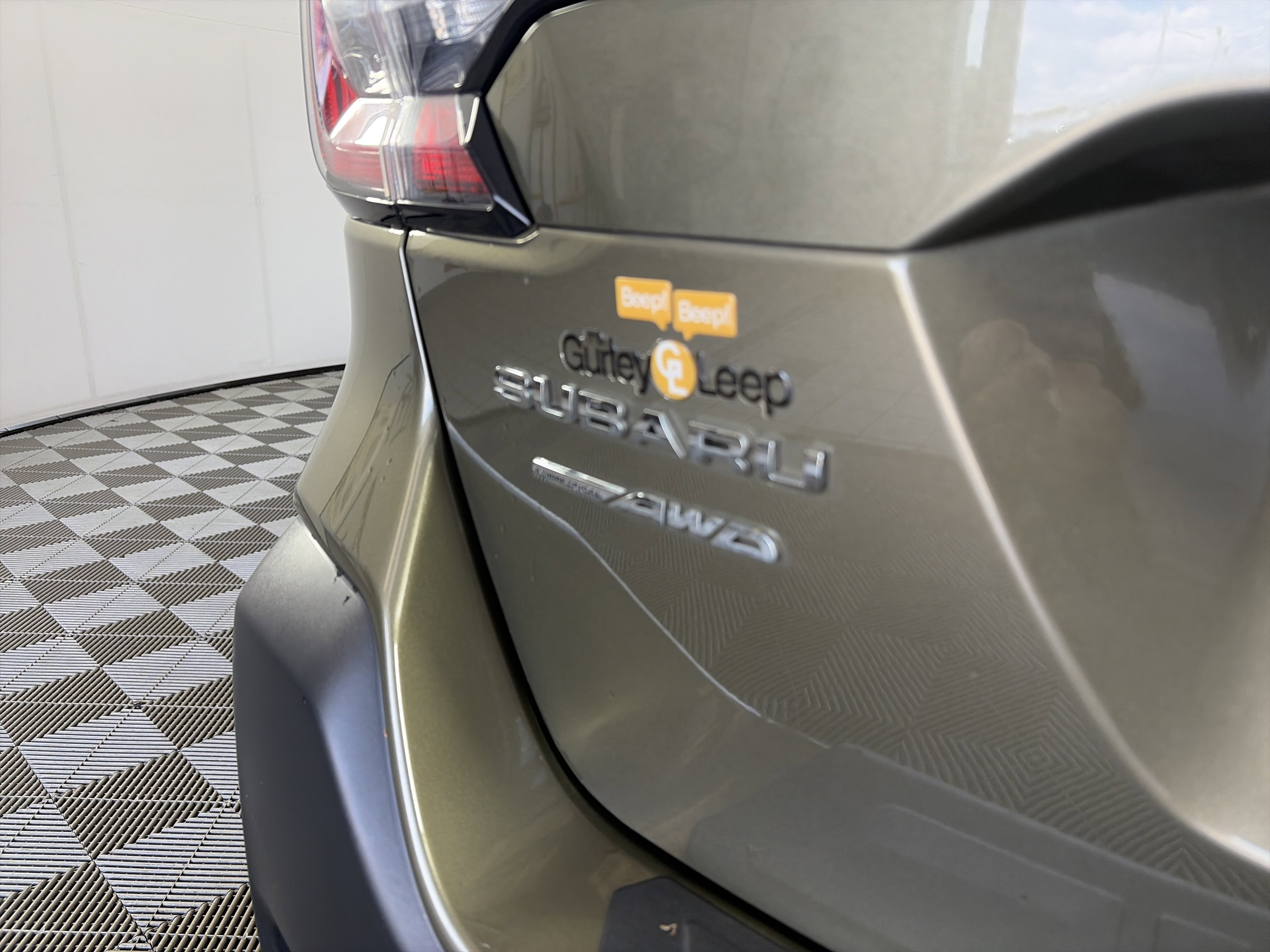 Used 2023 Subaru Outback Limited image 16