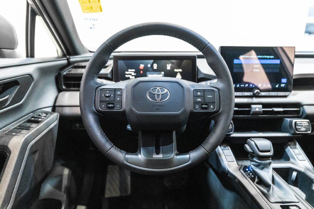 Certified 2026 Toyota RAV4 SE w/ Convenience Package AWD/4WD image 17