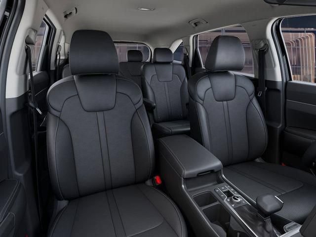 New 2025 Kia Sorento EX AWD/4WD image 17