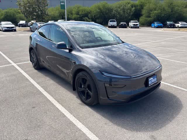 Used 2026 Tesla Model Y AWD image 7