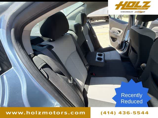 Certified 2011 Chevrolet Cruze LS FWD image 23