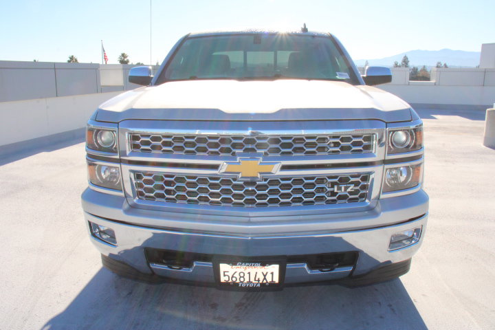 Used 2015 Chevrolet Silverado 1500 LTZ w/ LPO, Black Pack image 9