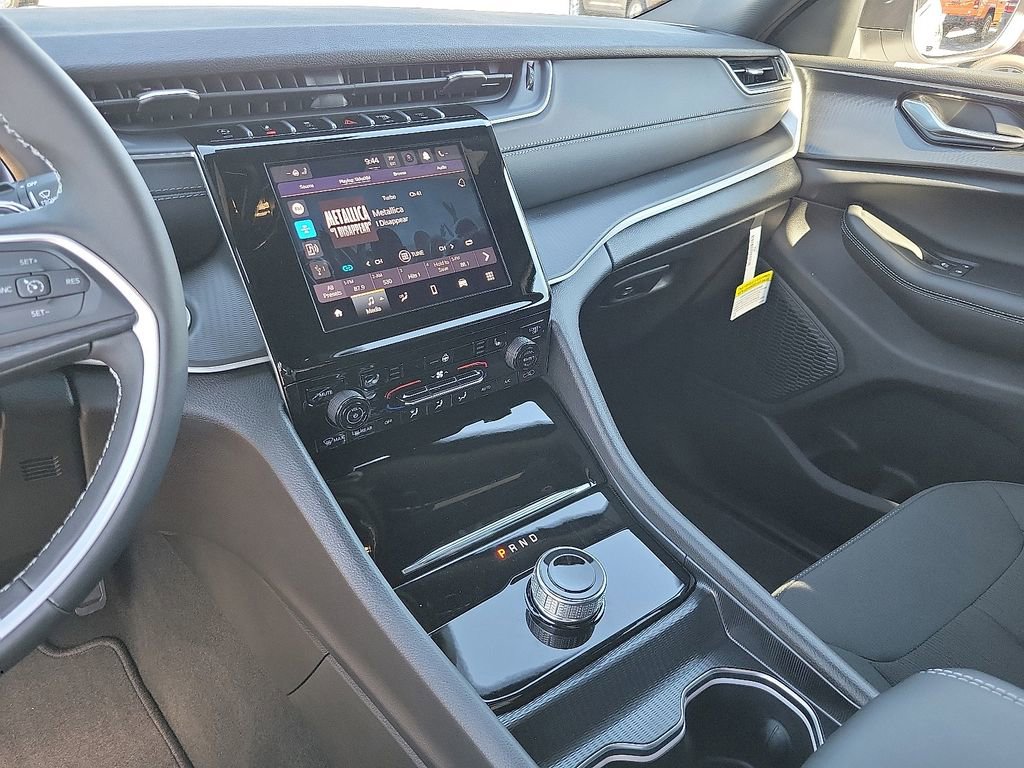 New 2025 Jeep Grand Cherokee L Laredo image 20