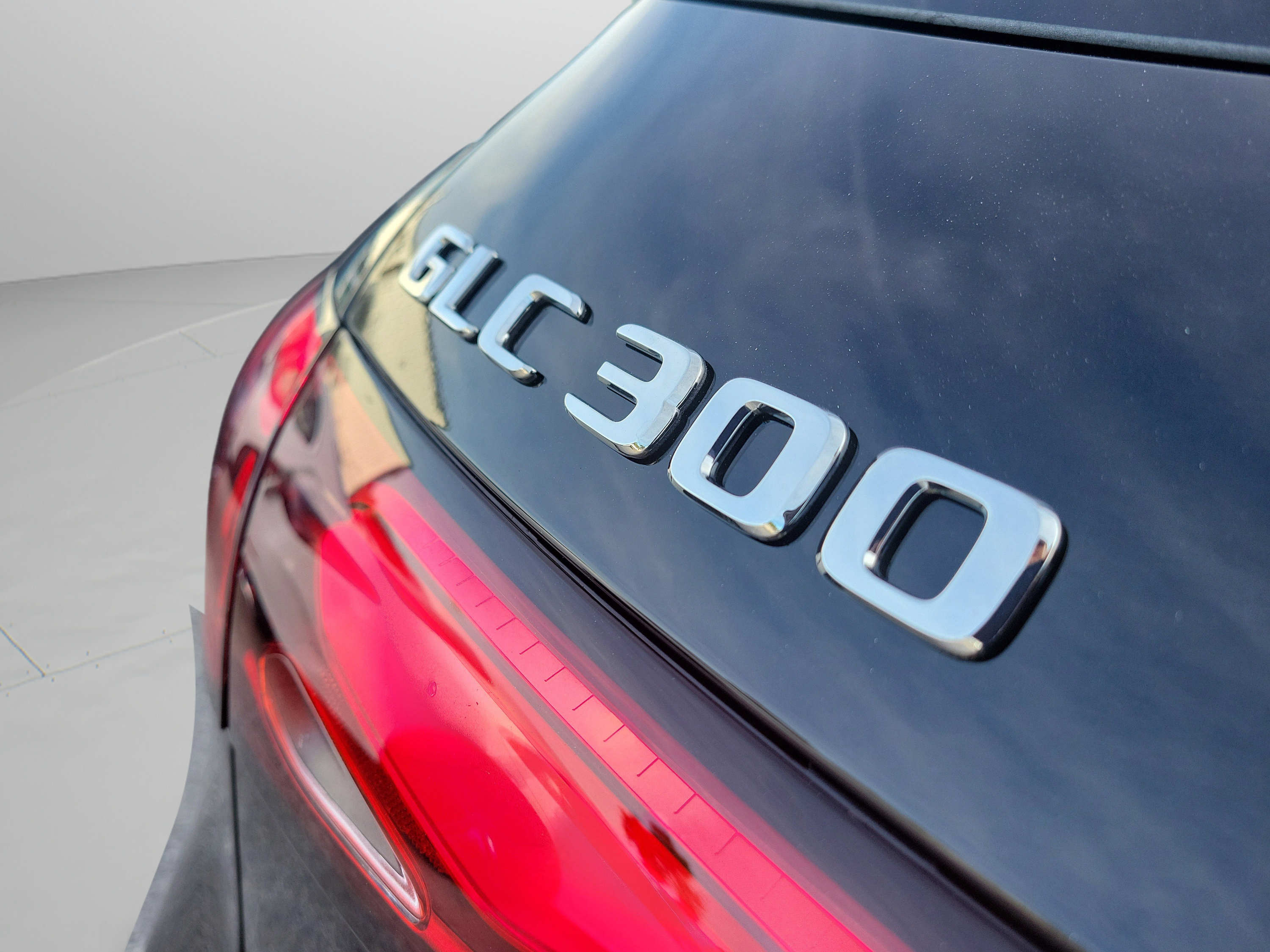 Certified 2026 Mercedes-Benz GLC 300 image 33
