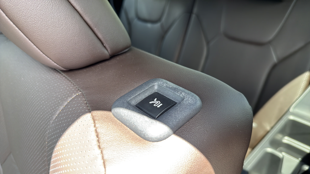 Certified 2025 Lexus TX 350 AWD w/ Technology Package image 18