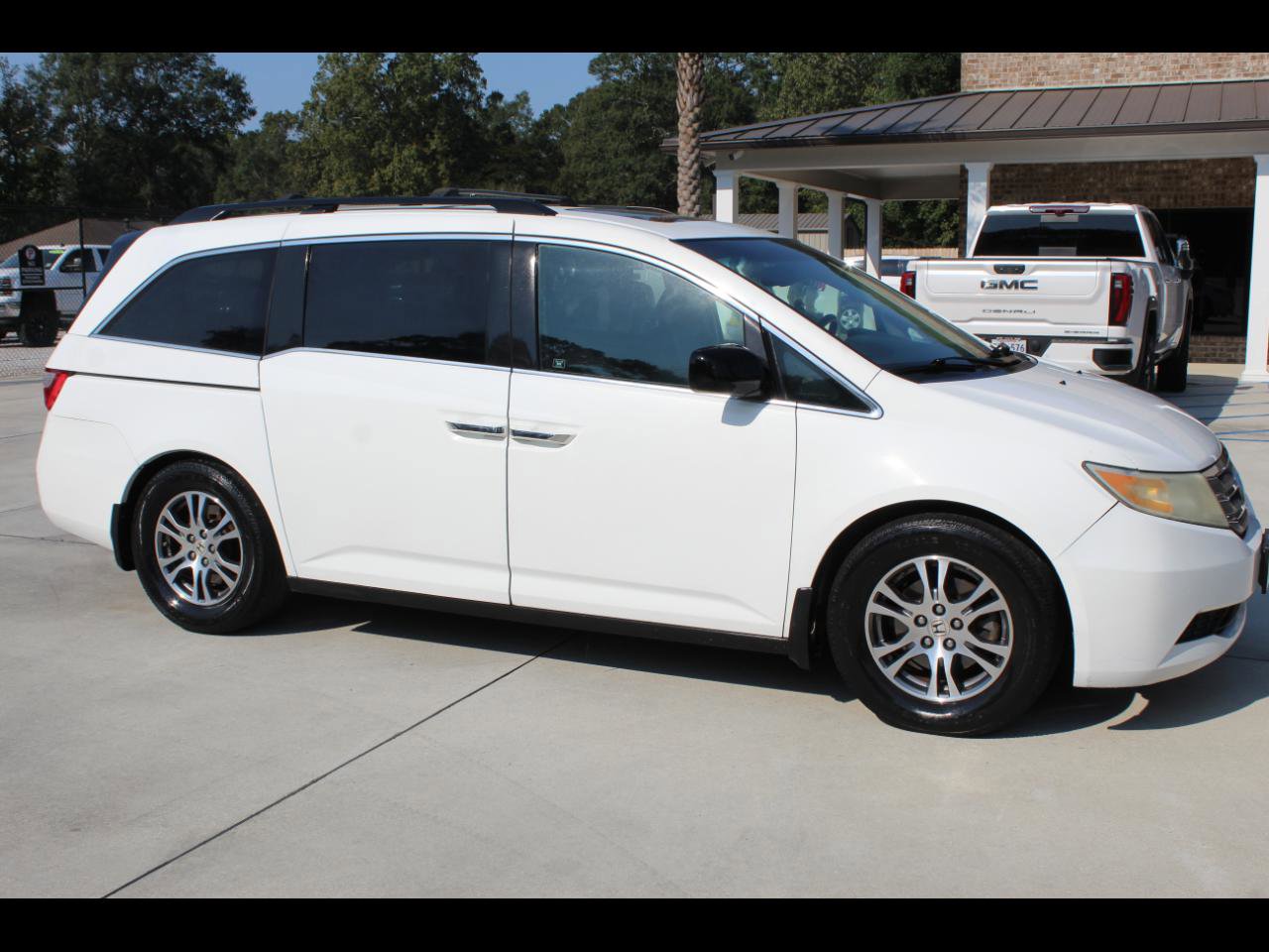 Used 2011 Honda Odyssey EX-L