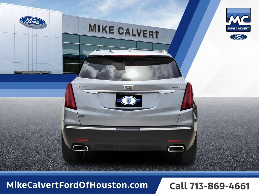 Used 2025 Cadillac XT5 Luxury FWD image 3