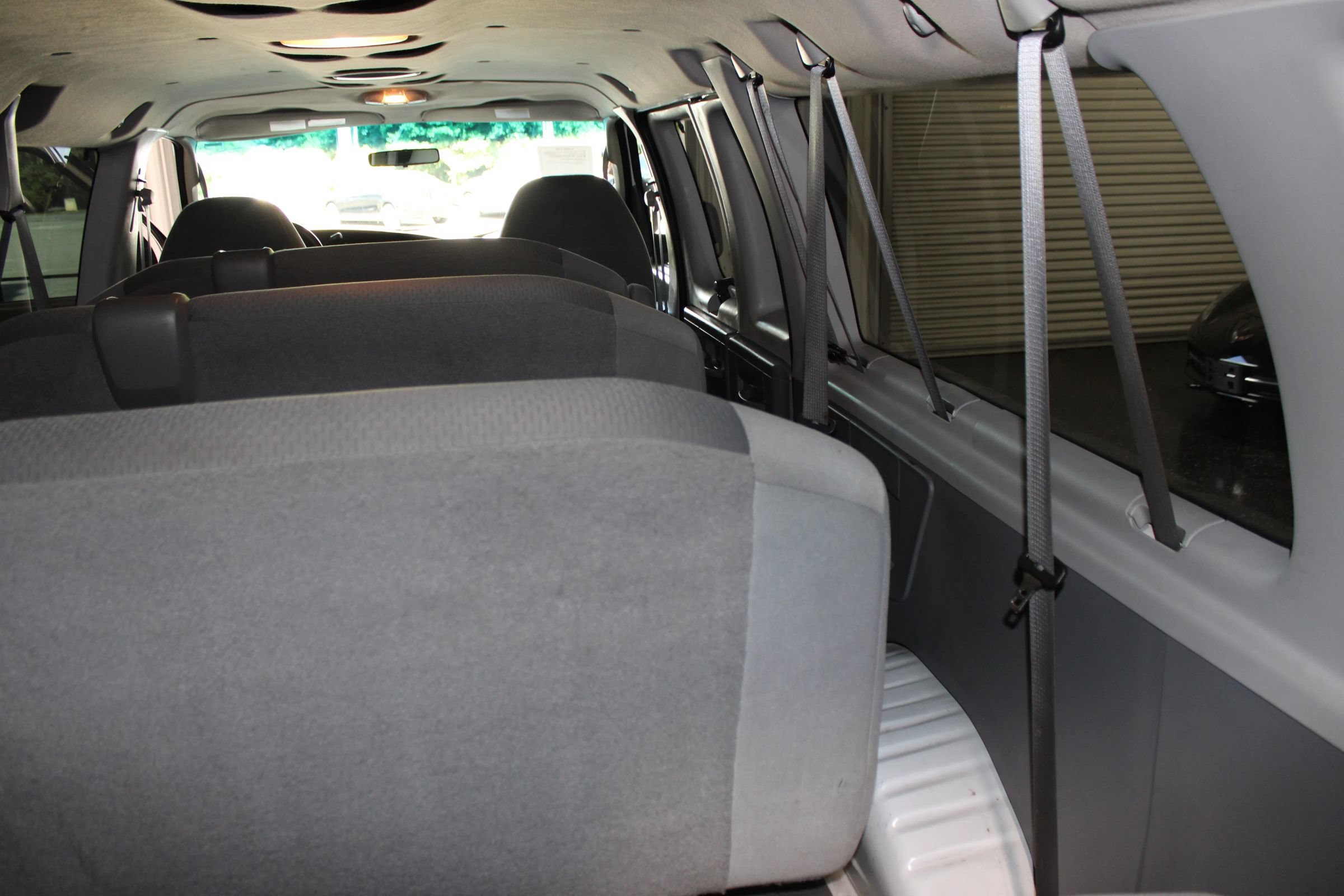 Used 2008 Ford E-350 and Econoline 350 XL RWD image 30