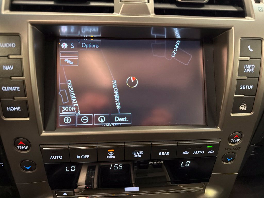 Used 2015 Lexus GX 460 w/ Comfort Package AWD/4WD image 27
