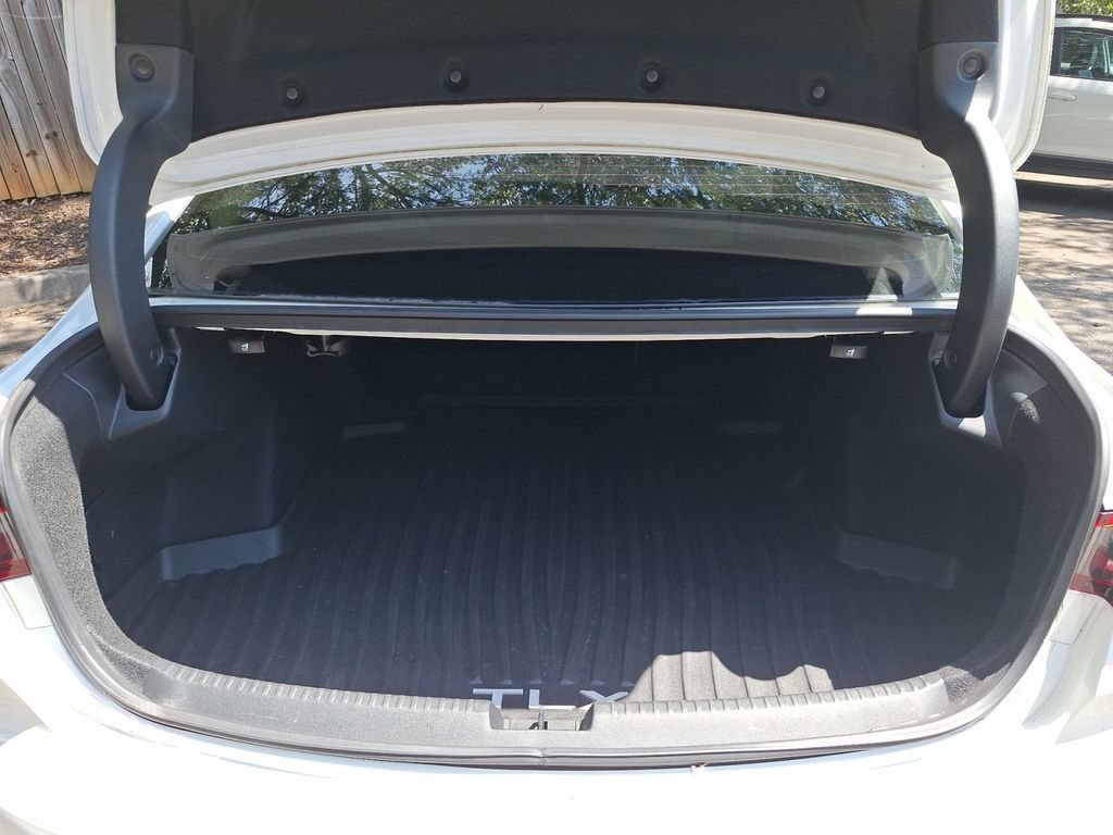 Used 2022 Acura TLX FWD image 25
