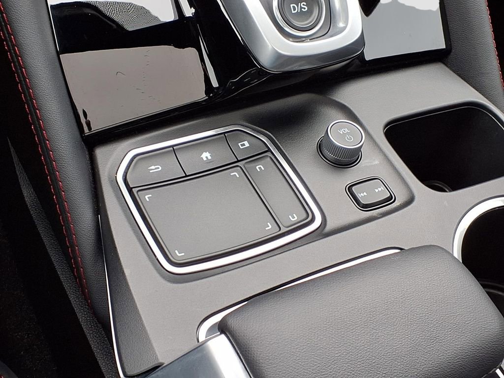 Used 2023 Acura MDX A-Spec image 17