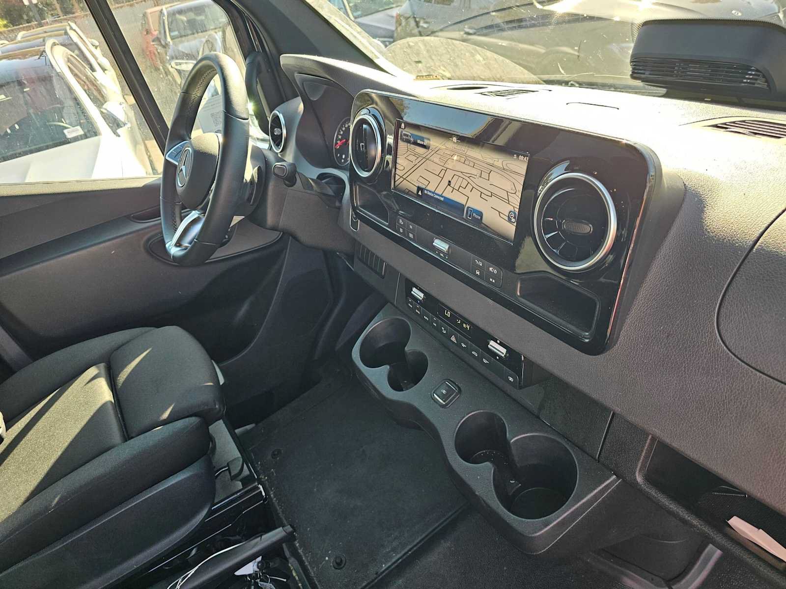 Used 2025 Mercedes-Benz Sprinter 3500 image 11