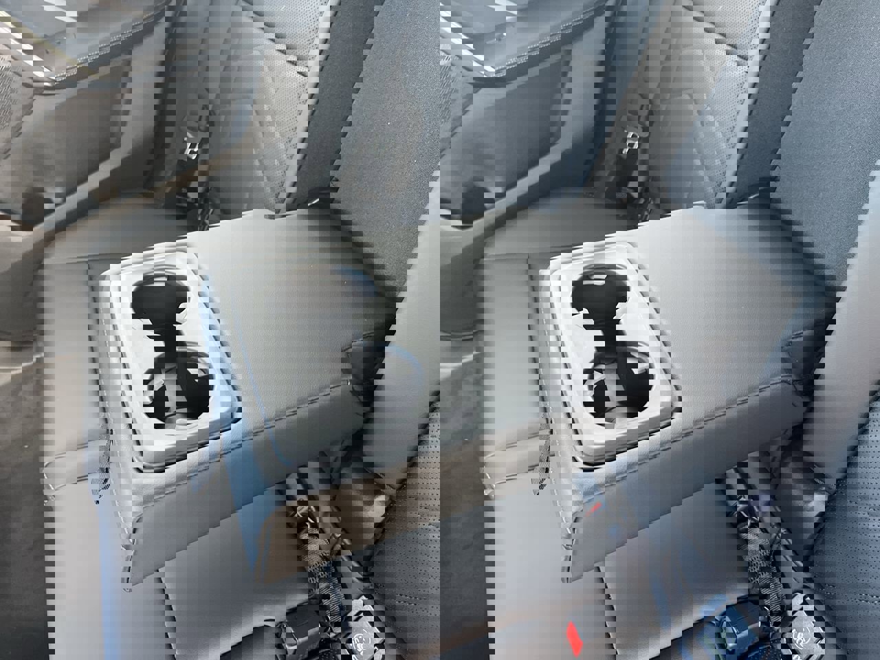 Used 2025 BMW X1 xDrive28i w/ Technology Package image 33