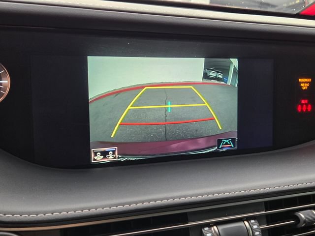Used 2019 Lexus LS 500 RWD image 21