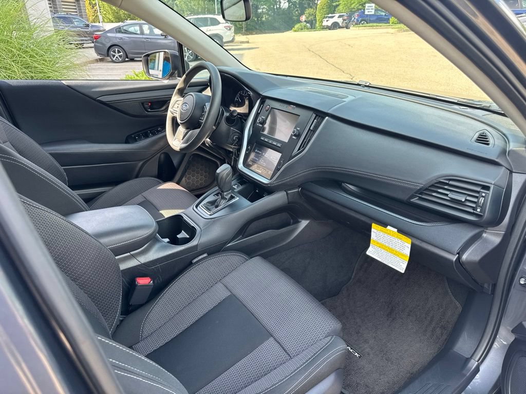 Used 2023 Subaru Outback AWD/4WD image 16