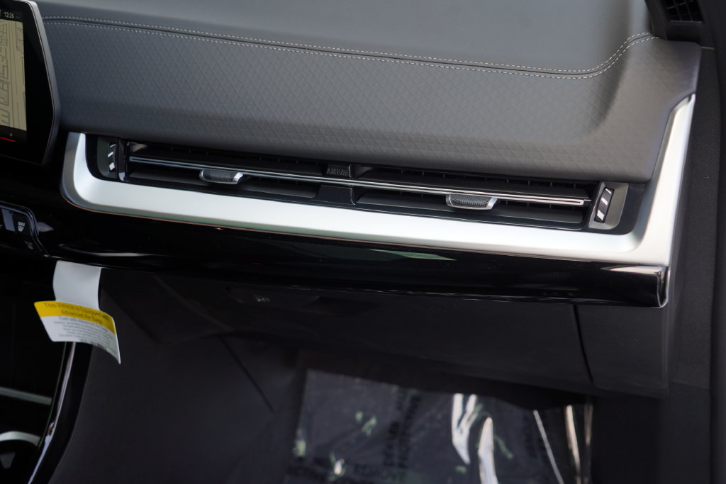 New 2027 BMW X2 xDrive28i AWD/4WD image 17