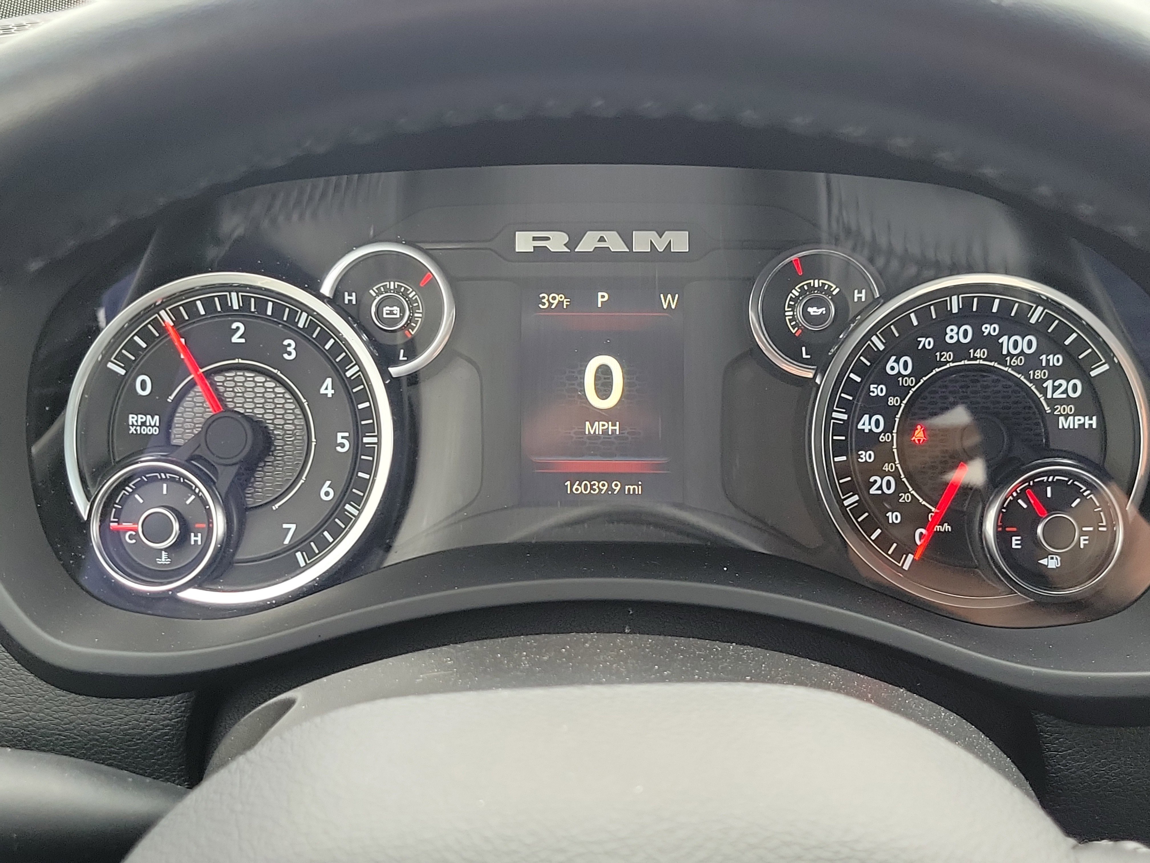 Used 2024 RAM 2500 Big Horn w/ Bed Utility Group image 9