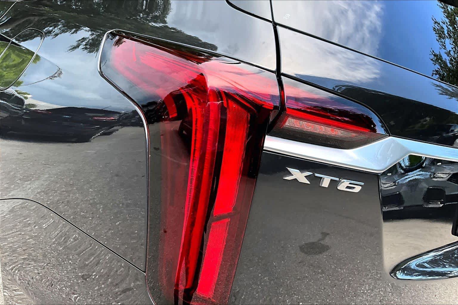 Used 2020 Cadillac XT6 Premium Luxury FWD image 29