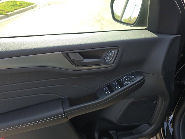 New 2026 Ford Escape Active w/ Cold Weather Package image 12