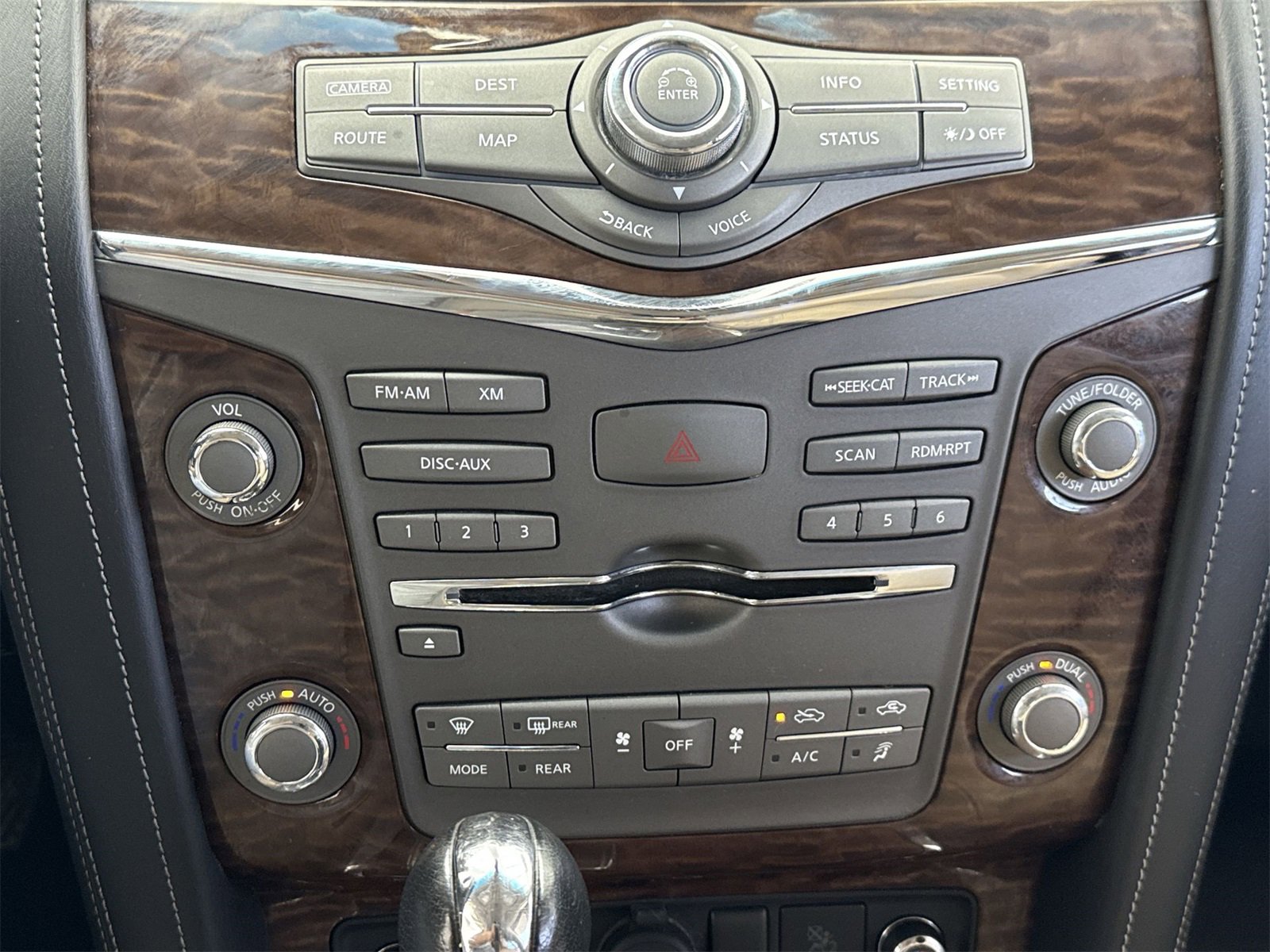 Used 2017 Nissan Armada Platinum w/ Captain Seat Package image 28