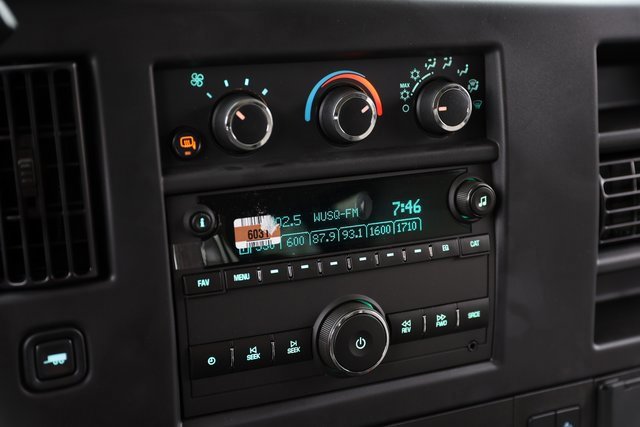 New 2024 Chevrolet Express 2500 image 24