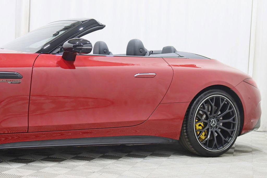 Used 2022 Mercedes-Benz SL 55 AMG 4MATIC image 4
