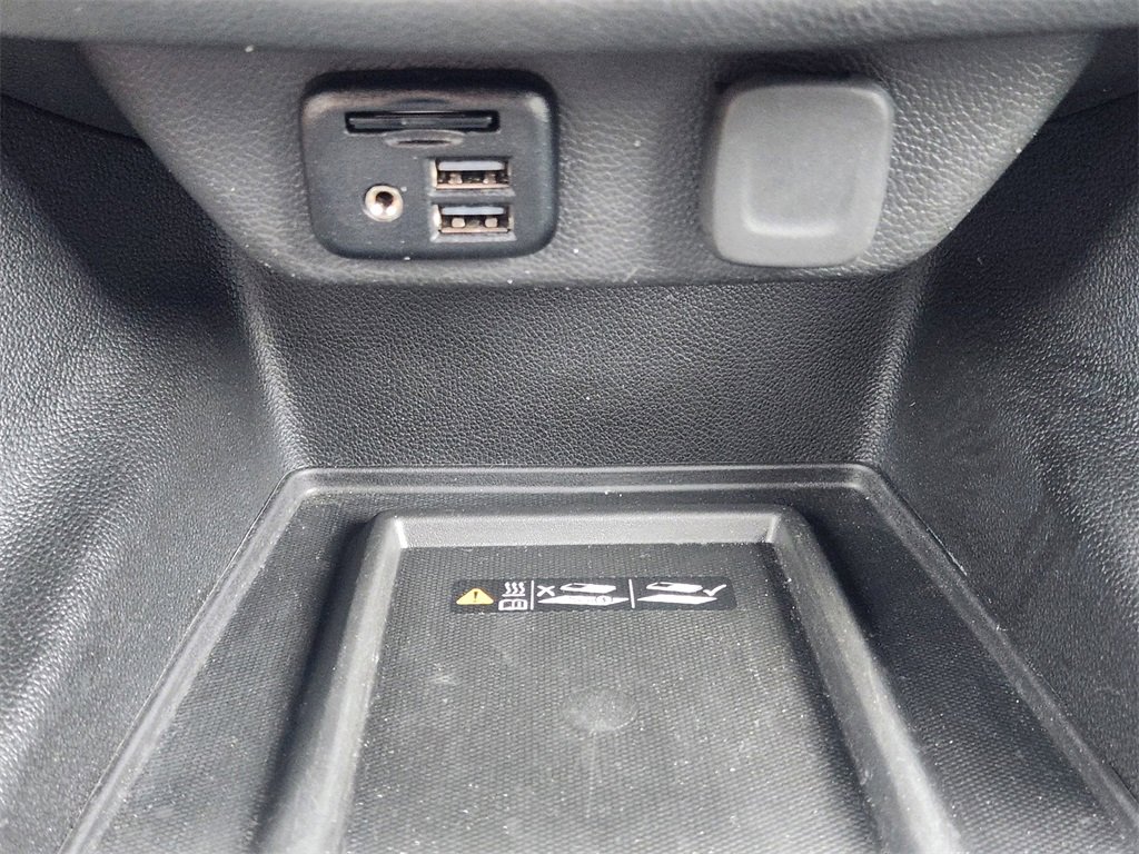 Used 2023 Chevrolet Traverse Premier image 22