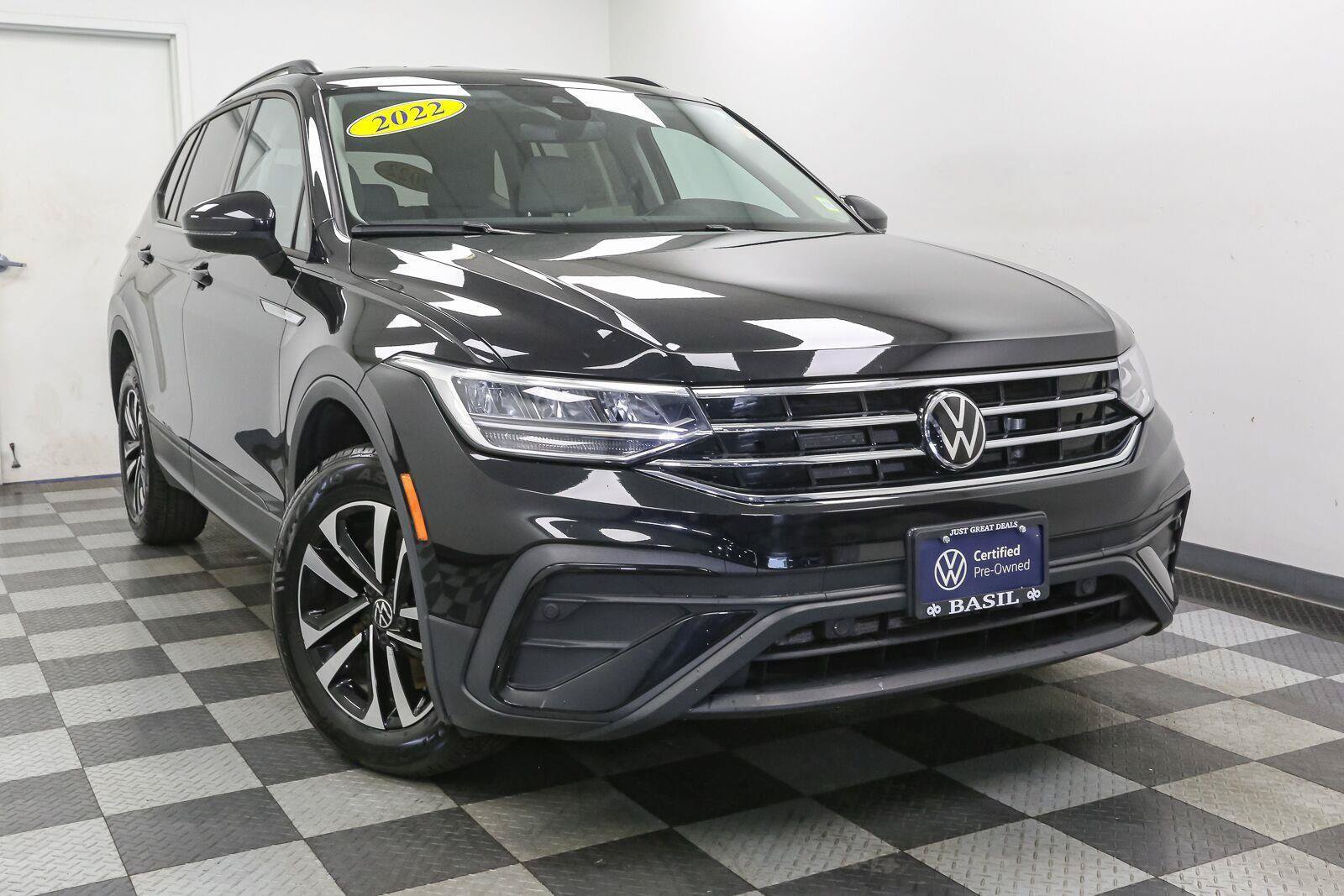 Certified 2022 Volkswagen Tiguan S AWD/4WD image 3