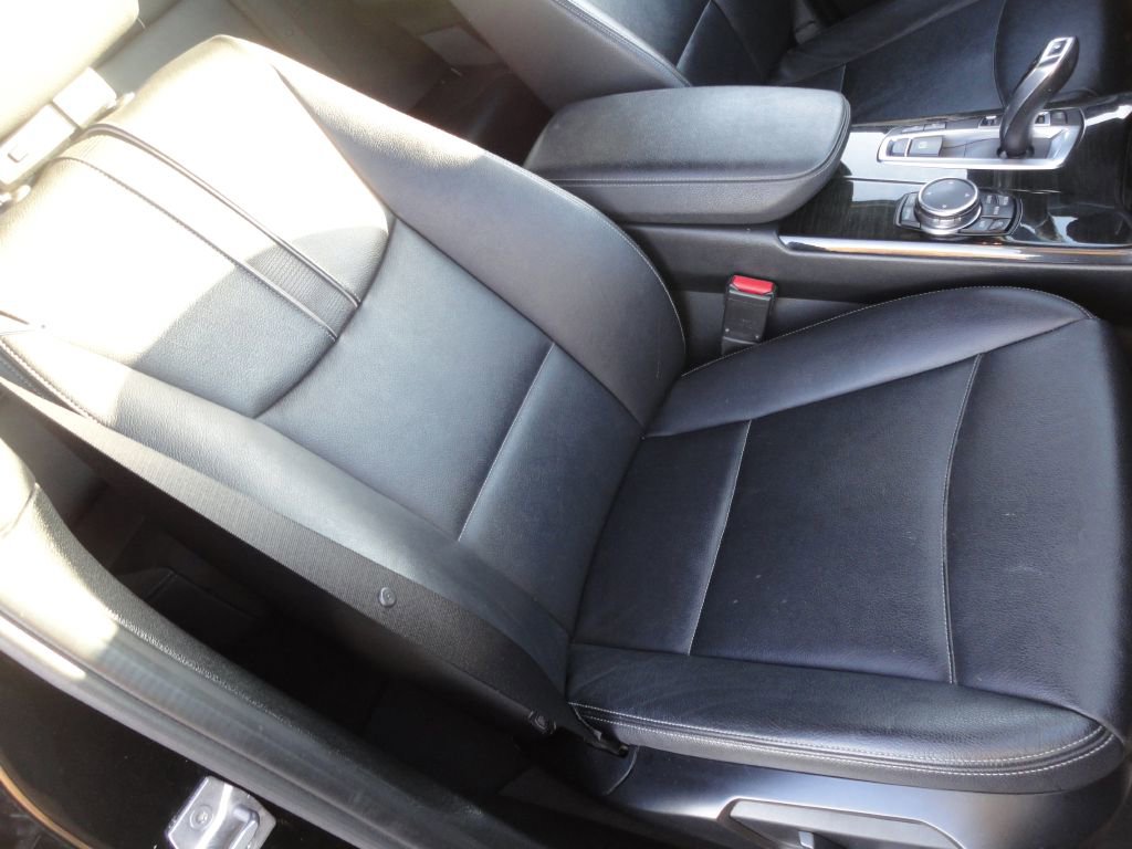 Used 2016 BMW X3 xDrive28d w/ Premium Package Essential image 8