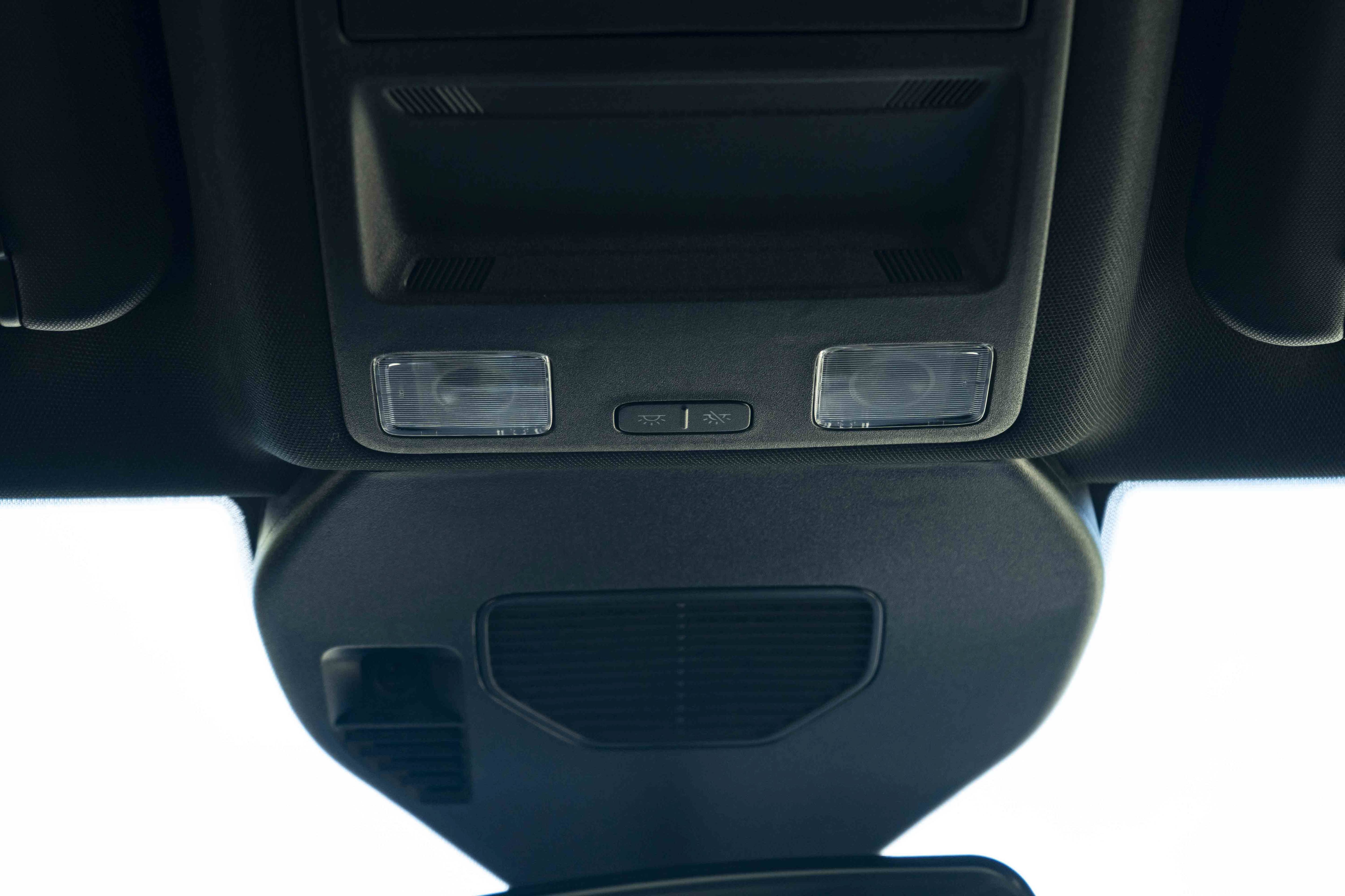 Used 2025 Ford Escape ST-Line Select AWD/4WD image 34